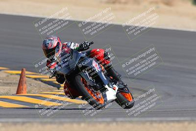 media/Oct-03-2022-Moto Forza (Mon) [[5f077a3730]]/Intermediate Group/Session 2 (Turn 10)/